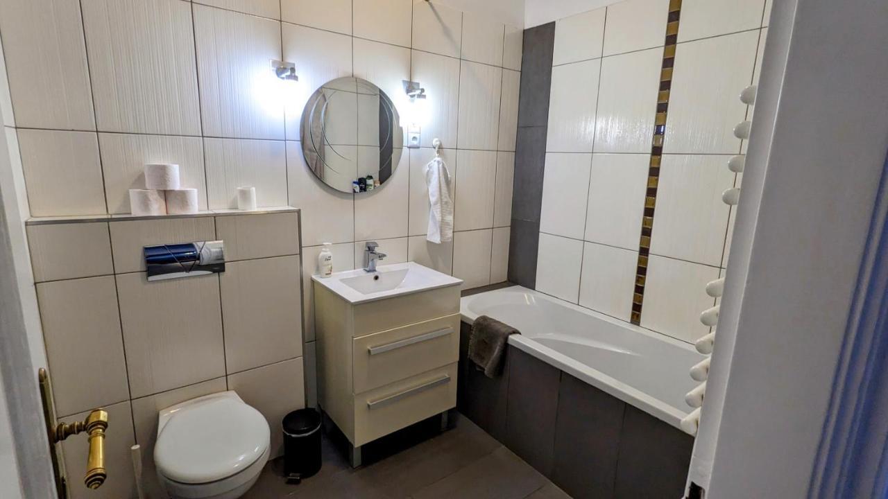 Freeparking - Great Synagogue Apartment, 2 Bedroom, 5 People ,Wifi, Ac Budapesta Exterior foto